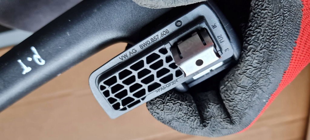 фото №13, A4 b9 8w lift лампа потолочный правая правый задняя sline 8w0857608 a5 8w