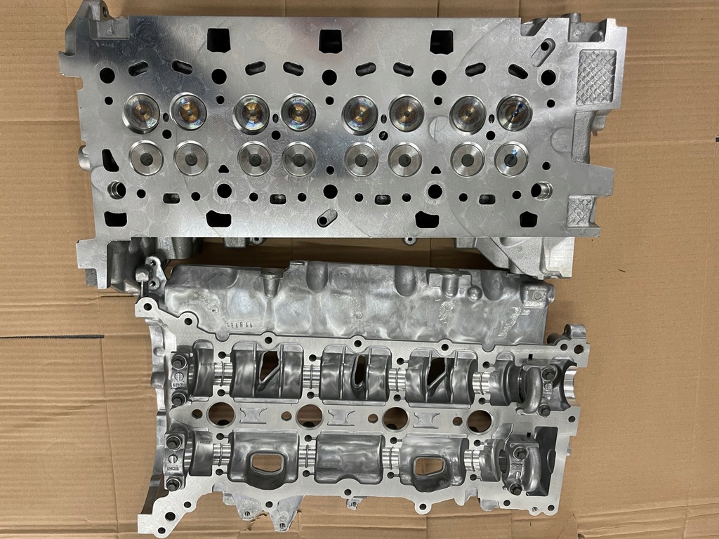 фото №1, Головка двигателя renault master iii 2.3 dci lift би-турбо nowa