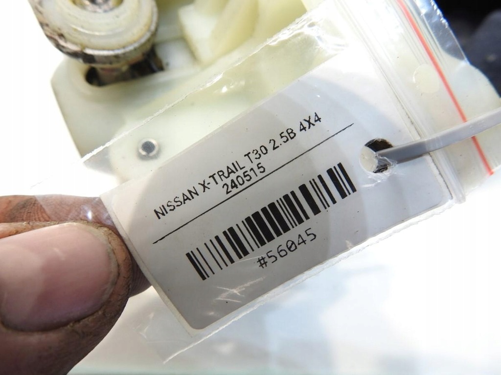 фото №8, Вибірник перемикання передач троси nissan x-trail t30 2.5