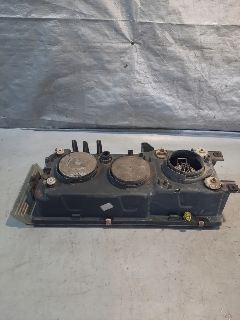 фото №5, Лампа фара лівий перед renault magnum 440 dxi