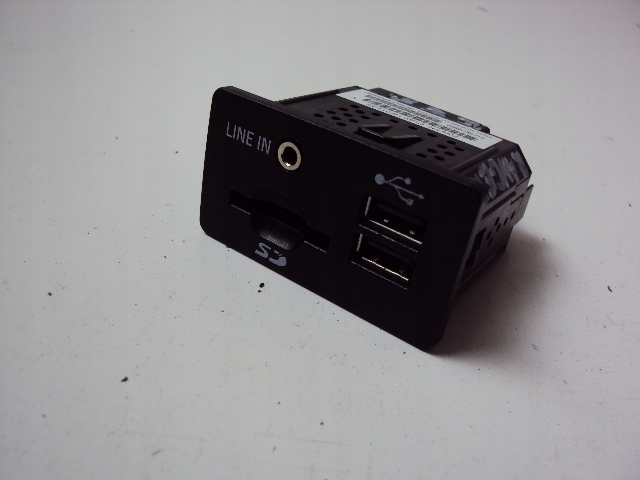 фото №1, Разъём aux usb ford ranger wildtrak 3.2 tdci fl