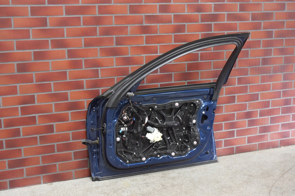 фото №8, Дверь правое перед передние bmw 7 g11 g12 цвет c1m