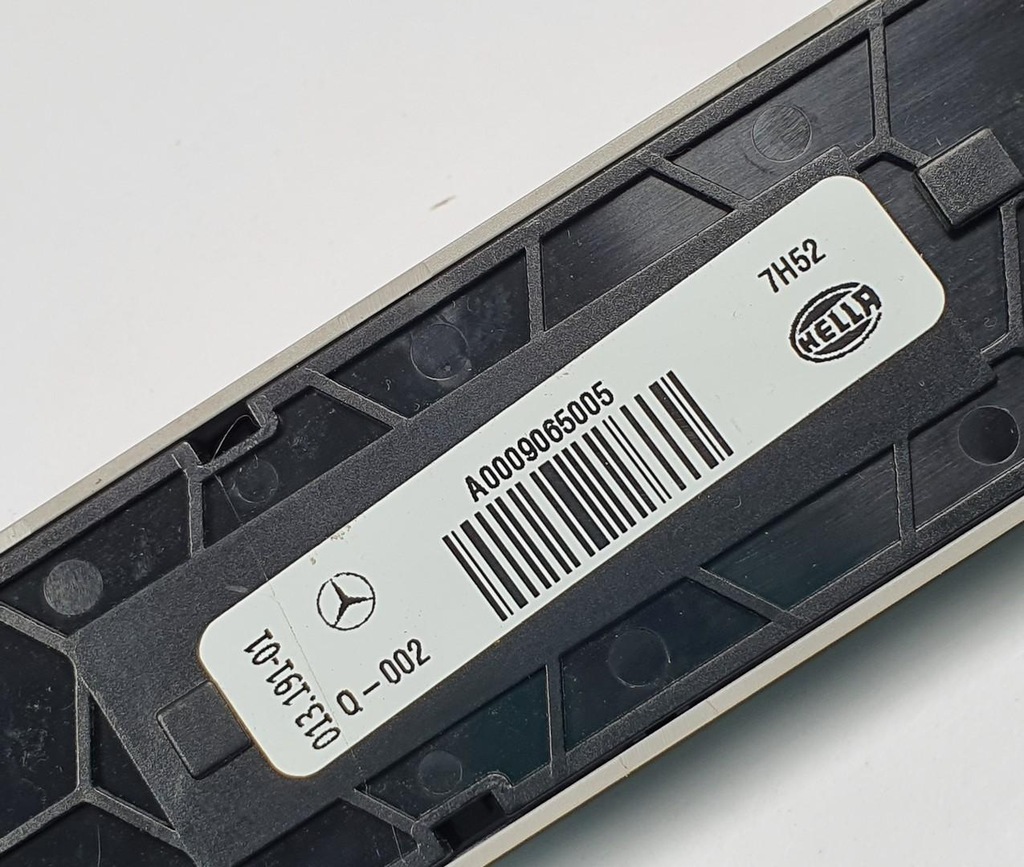 фото №6, Лампа освещение потолочный задняя mercedes gle w167 a0009065005