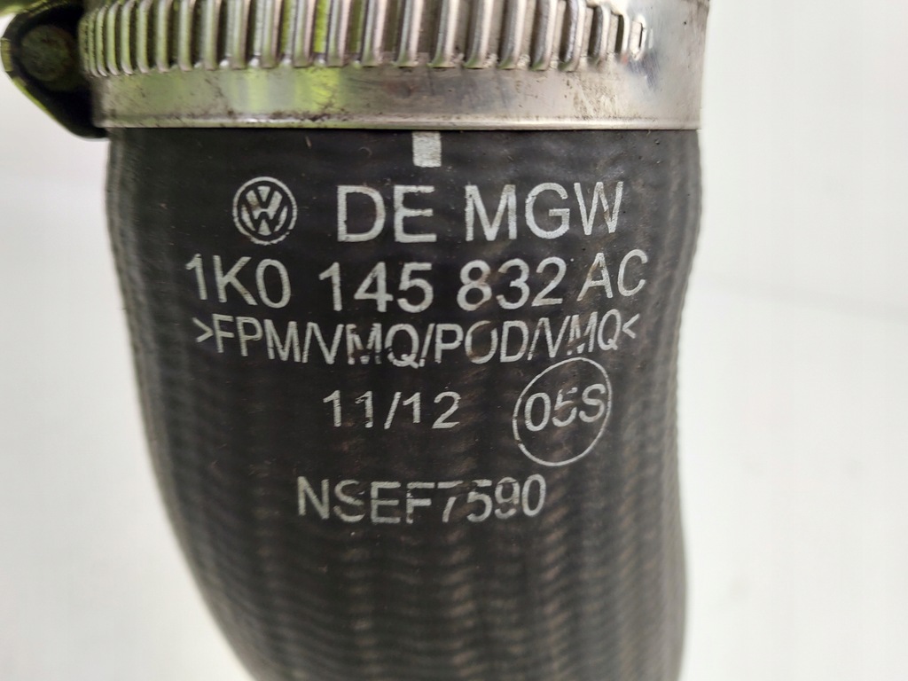 фото №5, Труба шланг интеркулер 1k0145840ac 1k0145832ac vw passat b7 2.0 tdi