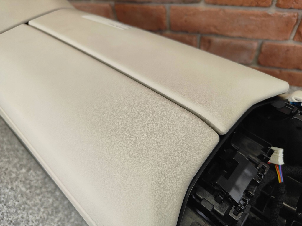 фото №16, Туннель средний bmw 5 g60 g61 подлокотник кожа кожаный белый rauchweiss