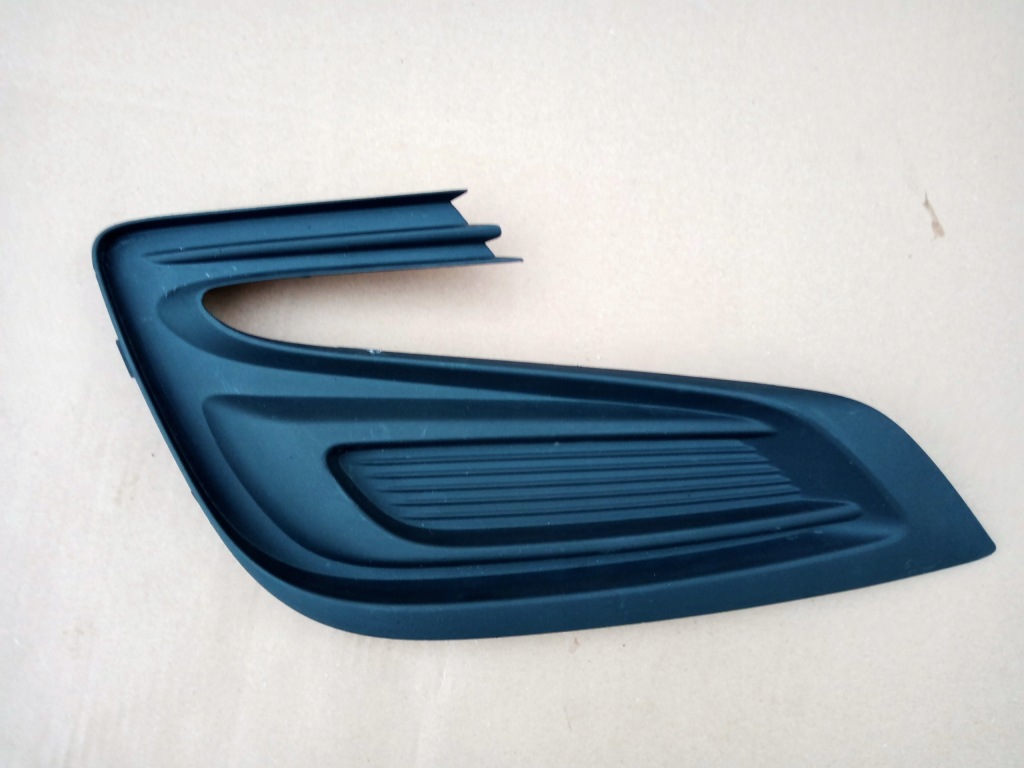 Купить Opel mokka x левая решётка бампера перед