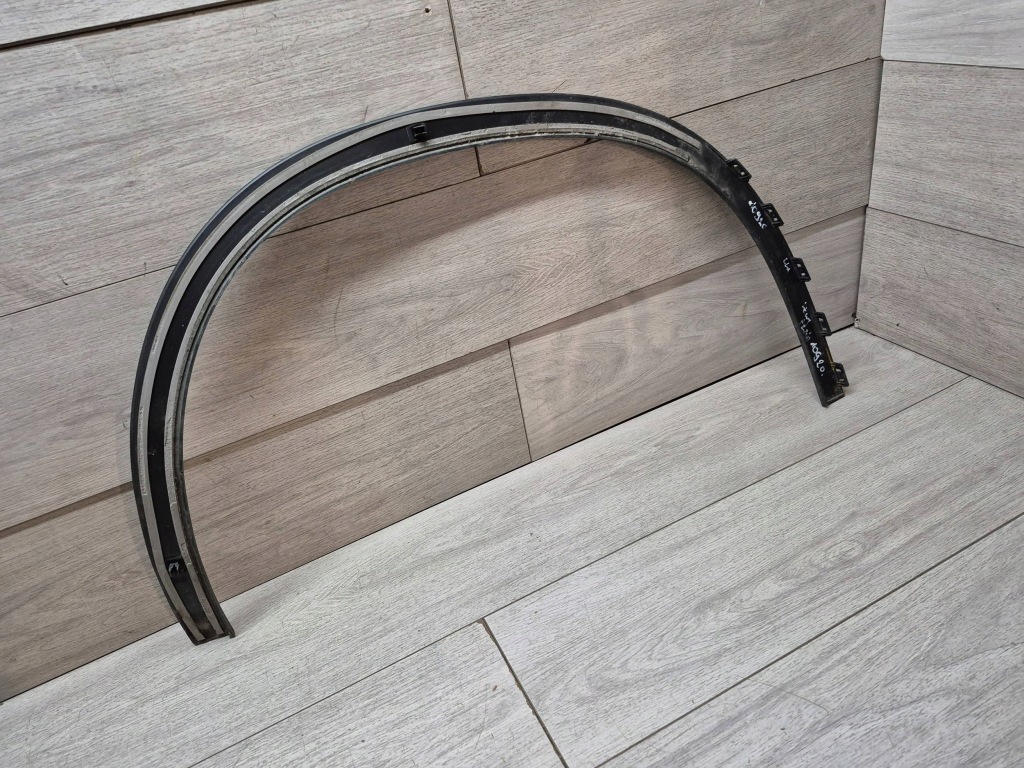 фото №6, 10920. mercedes gla молдинг крыло левый перед a1568852322