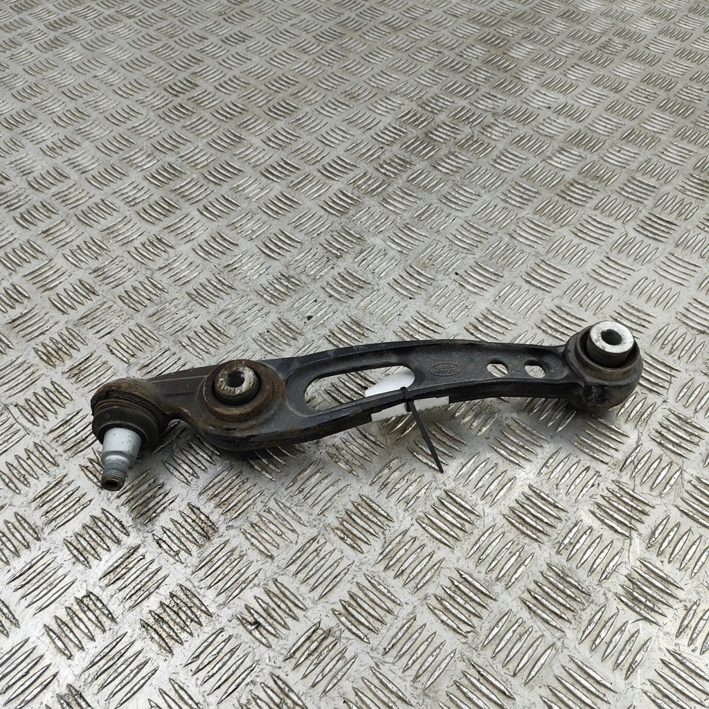 фото №3, Land rover range rover sport l494 2018 левая сторона нижний рычаг передний