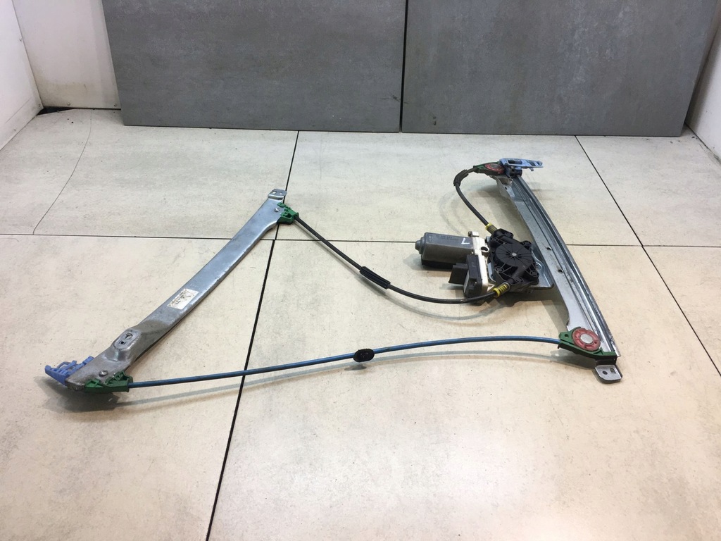 фото №1, Подъемник стекло левый перед c2 9641241380 3d