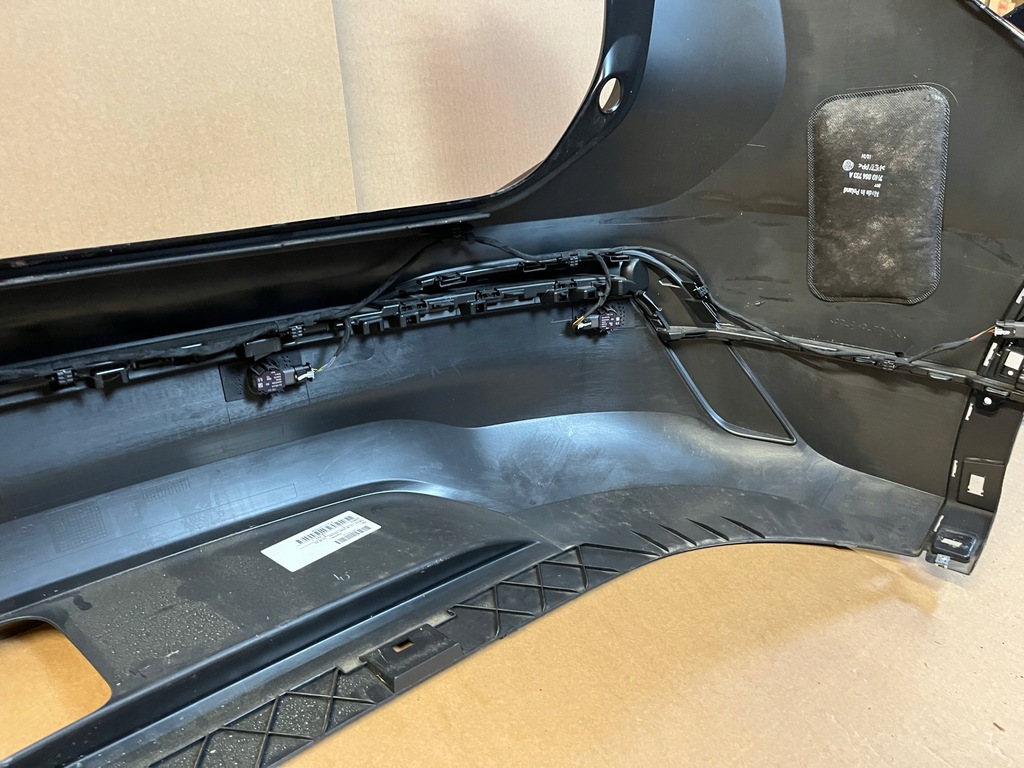фото №12, Задний бампер задняя vw tiguan iii 2023-2025 vw tiguan 571 6xczujnik pdc mat