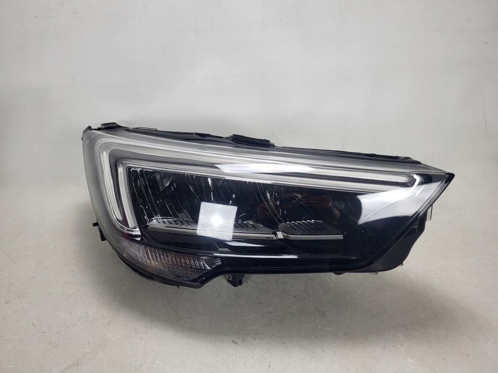 Купить Opel crossland x рестайлинг  фара full led перед правый  39153539