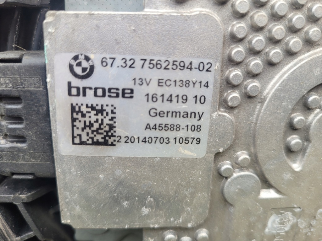 фото №7, Bmw x3 f25 x4 f26 вентилятор радиатора 18d 18i 20dx 20i 28i 2.0d