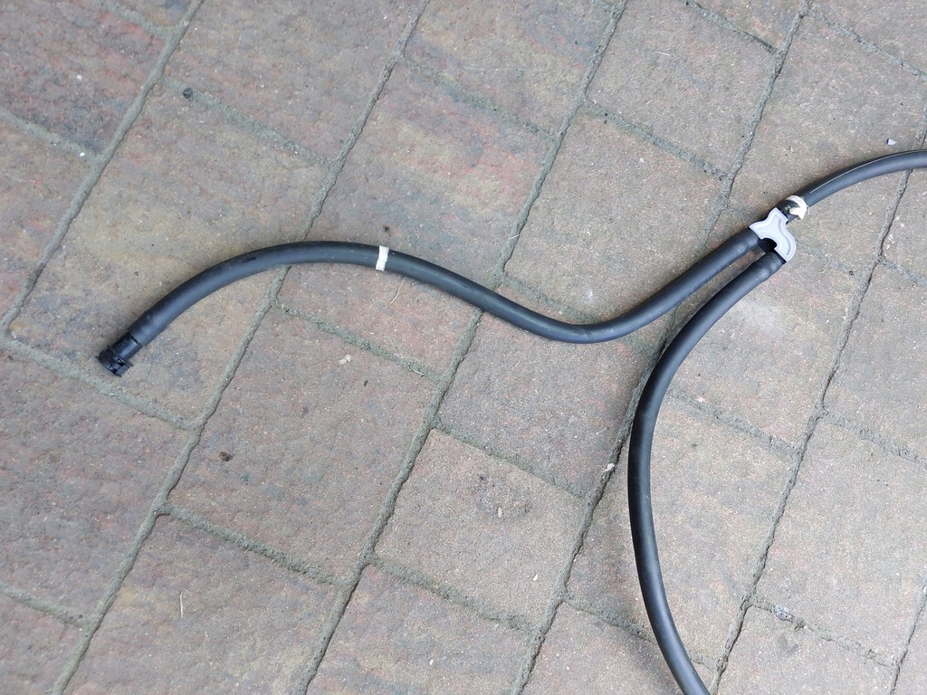 фото №7, Шланг омивач aston martin vantage 17r 6g33-13c100-ba