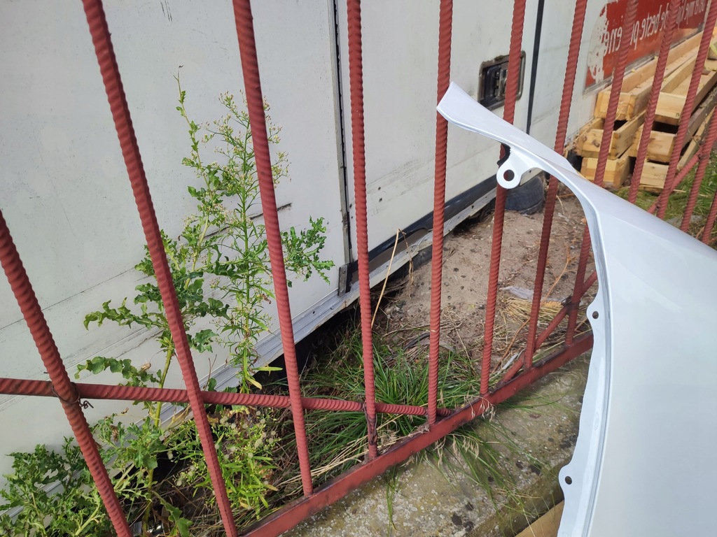 фото №7, Крила правий перед lexus is xe30 04.13-10.20r iii 3 przedlift лак 077