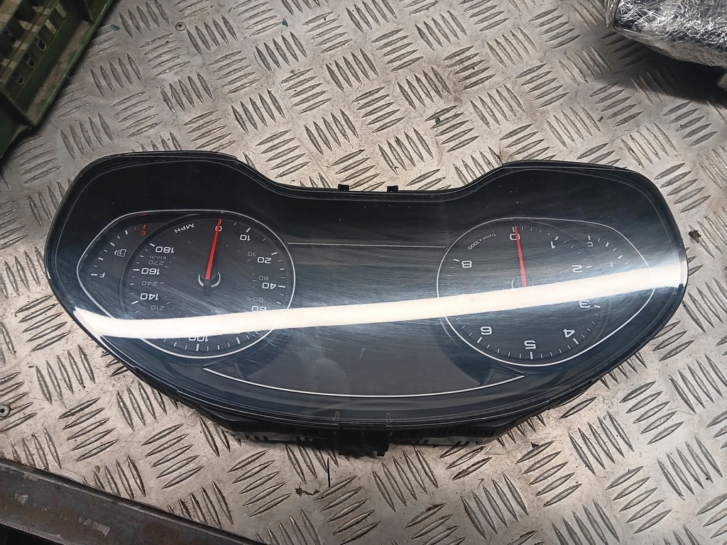 фото №5, Audi a8 s8 d4 4h 4h0920880c прилади, прилади