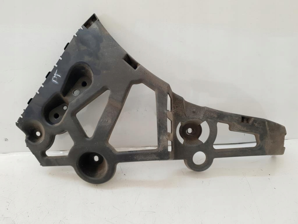 Купити Напрямна бампера правий задній renault megane iii coupe