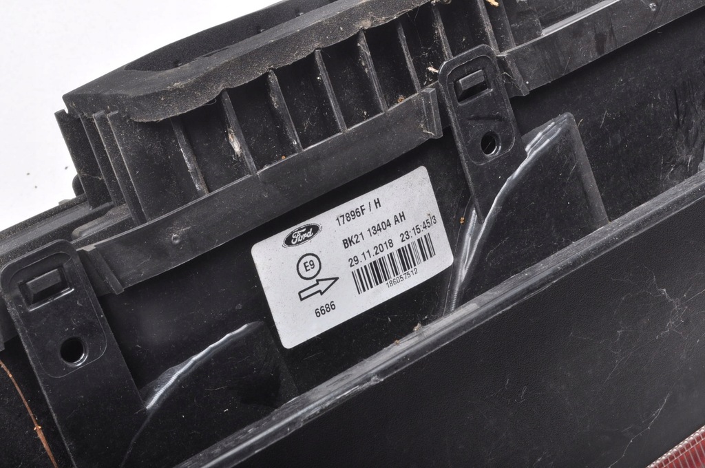 фото №7, Ford transit custom лампа правая задняя правый задняя bk21-13404-ah