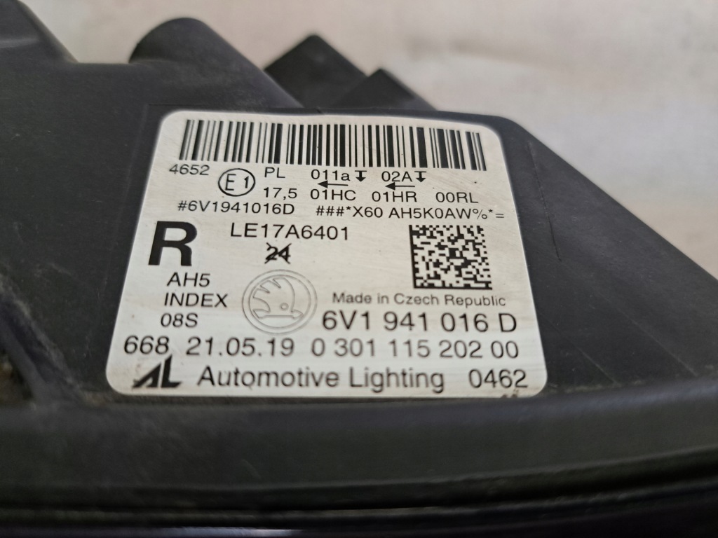 фото №14, Skoda fabia iii 6v1 led лампа левая правая