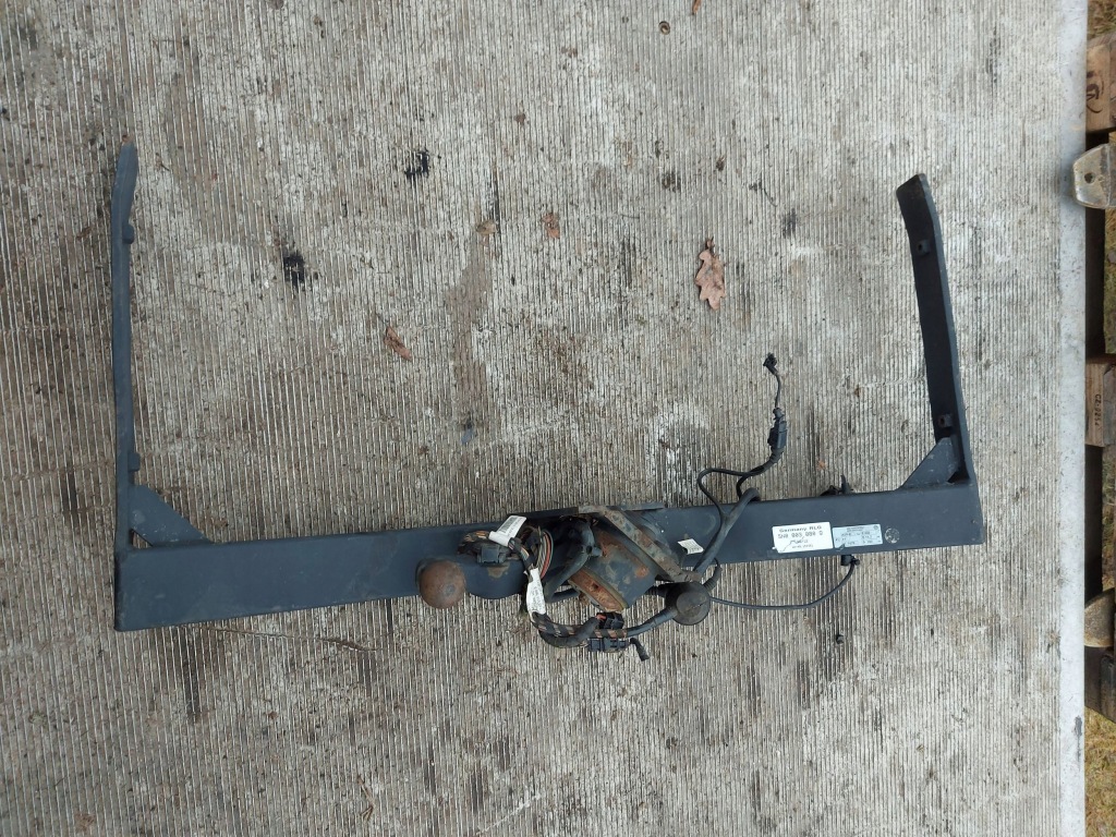 фото №1, Vw tiguan 5n hak буксировочный 5n0803880q