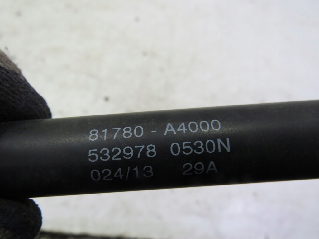 фото №4, Привод амортизатор крышки carens iv