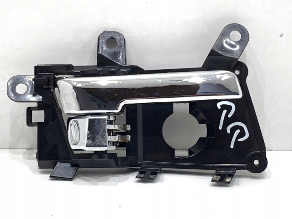 Купить Ручка внутренняя правый перед kia optima хэтчбек 82620-2t000