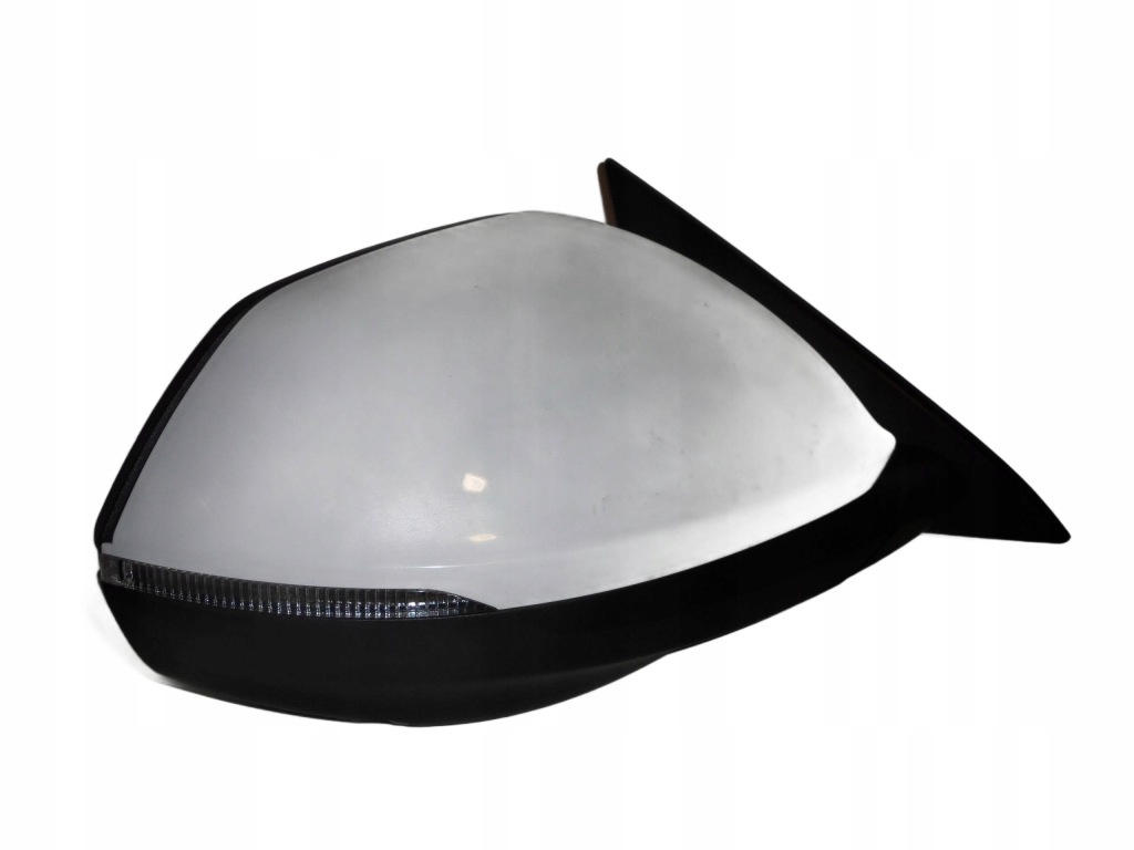 фото №1, Audi q8 камера ассистент фотохромный 15pin оригинал