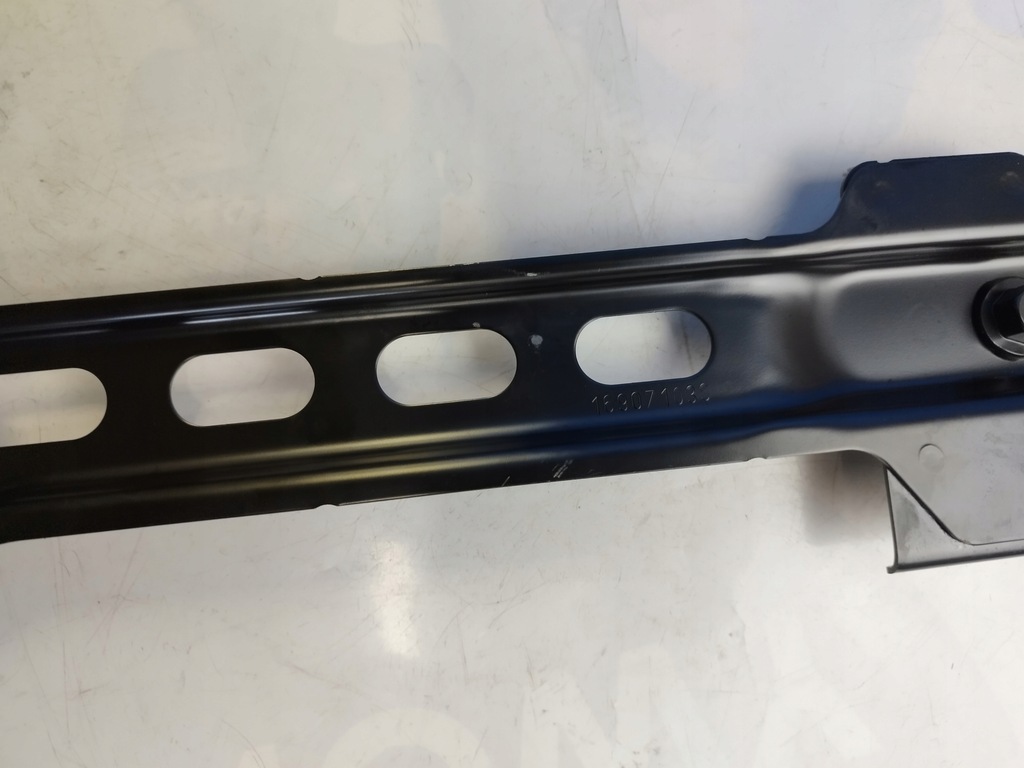 фото №11, Audi q7 4l 07r кронштейн кронштейн сиденье левый задняя 4l0883287b