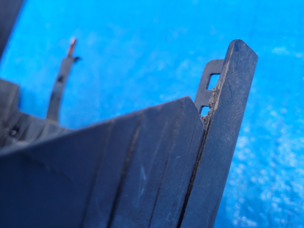 Купить Opel-części zafira c astra j основание корпус аккумулятор 13354420