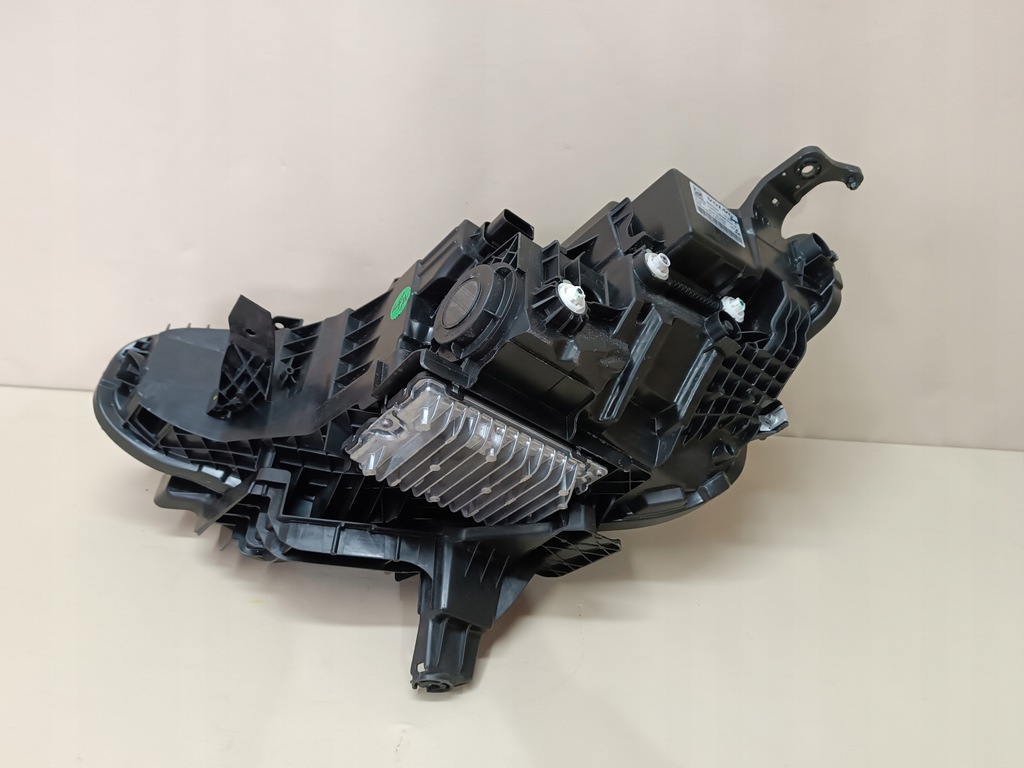 фото №11, Volvo ex30 фара лампа права передня 80000628 1ex2938 vxc