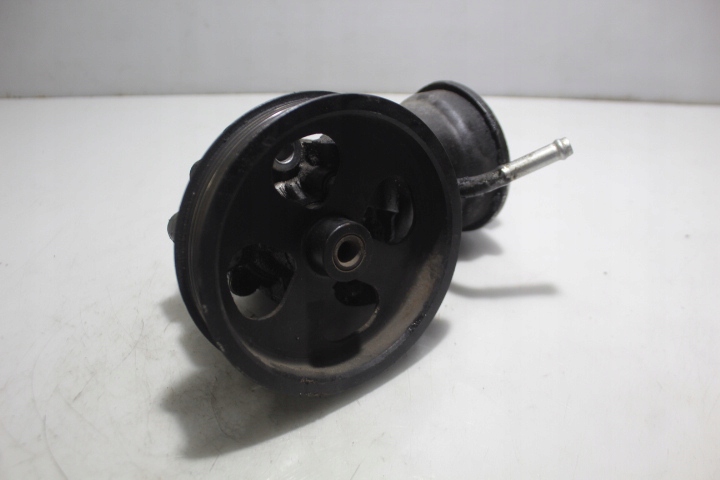 фото №1, Насос усилителя toyota avensis ii t25 2.0d4d