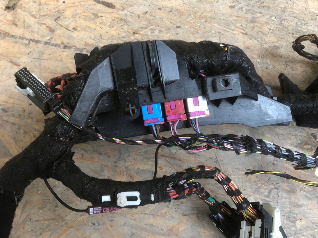 фото №6, Коробка предохранителей audi a5 ii 8w 8w6 f5