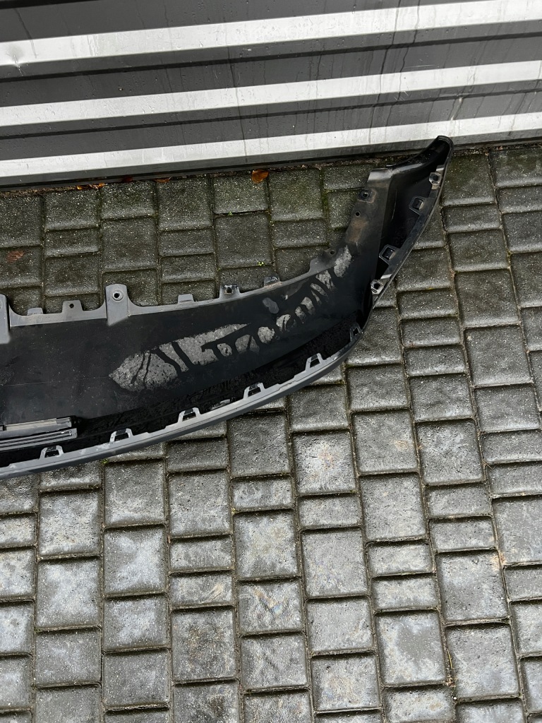 фото №3, Накладка бампер задня tesla model y