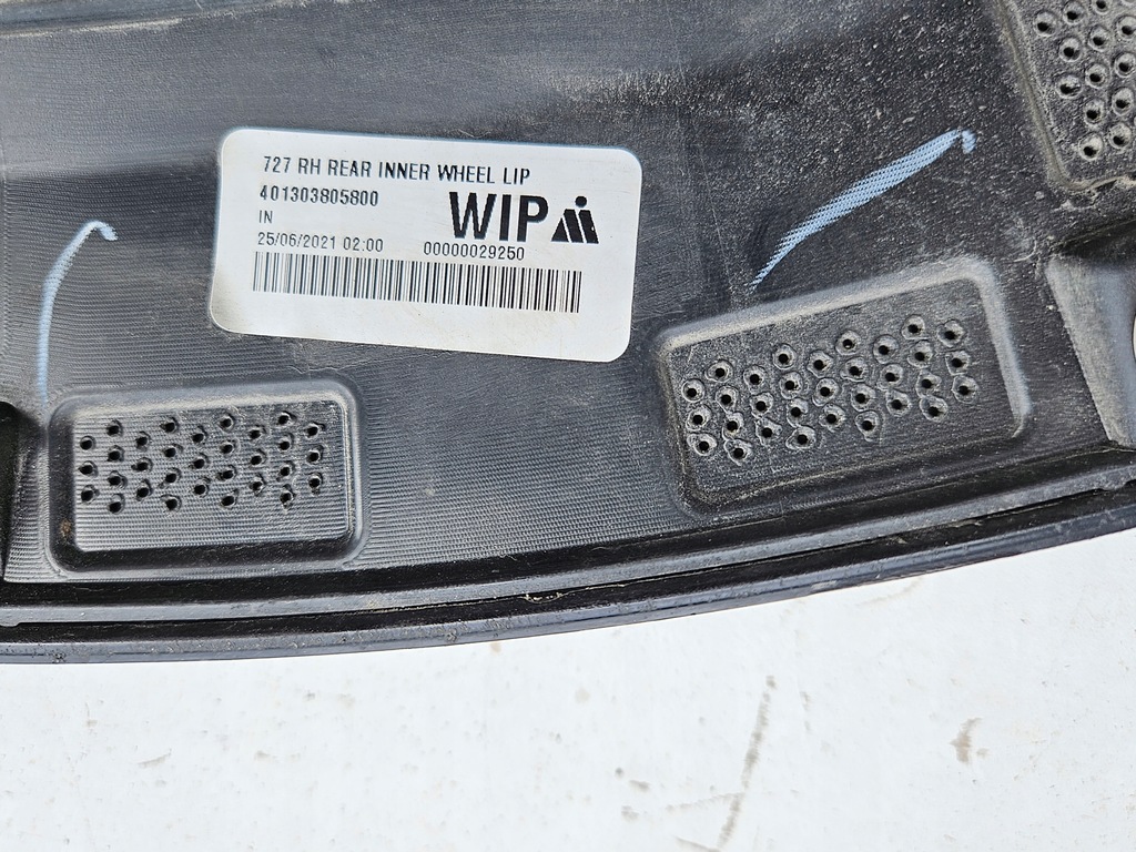 фото №7, Ford mustang mach-e молдинг крила задня права