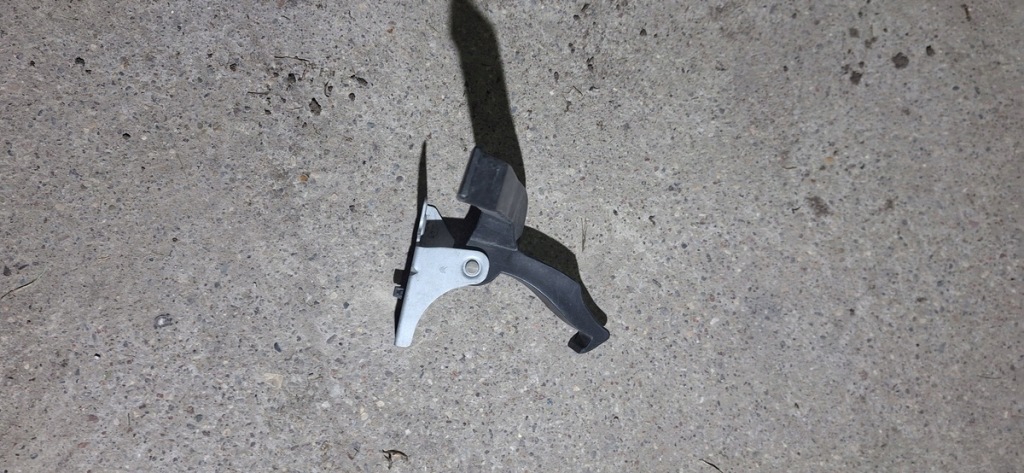 фото №1, Citroen c5 aircross ручка открывания капот засов 9817140280