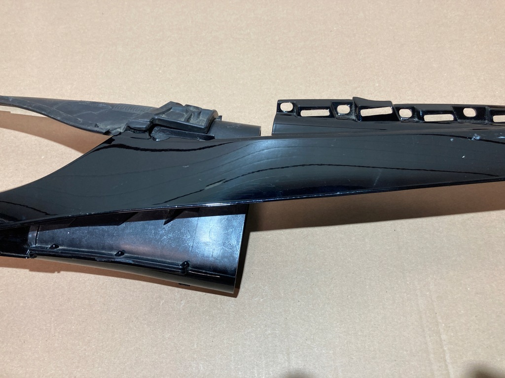 фото №13, Молдинг крыша левая aston martin db11