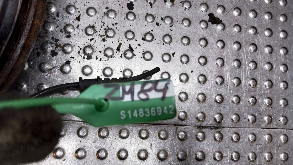 фото №7, Поворотный кулак ступица суппорт правый перед 20901 mercedes w203 w209 slk r171