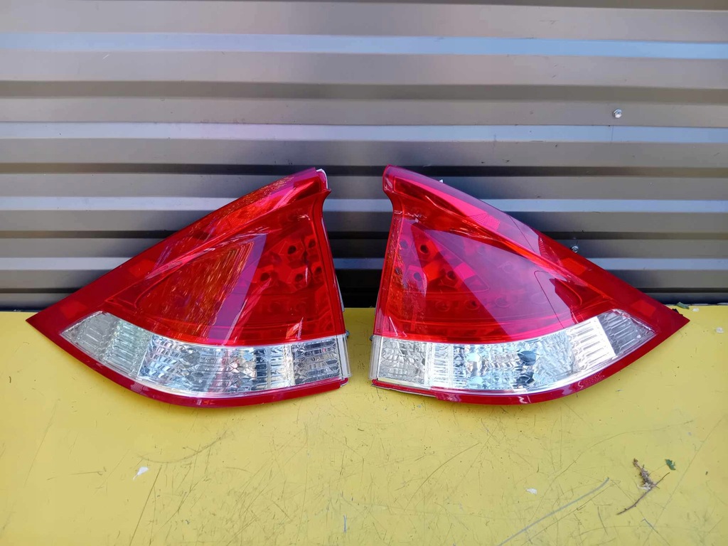 фото №1, Honda insight ii лампа задняя левая правая eu