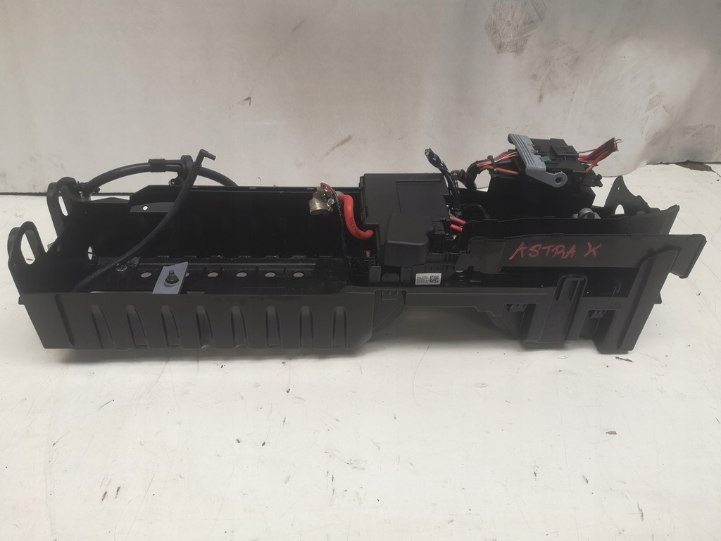 фото №1, Opel astra k коробка аккумулятор клеммы