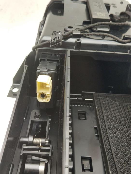 фото №7, Кронштейн na напої mercedes-benz eqe v295 2023 a2976809706