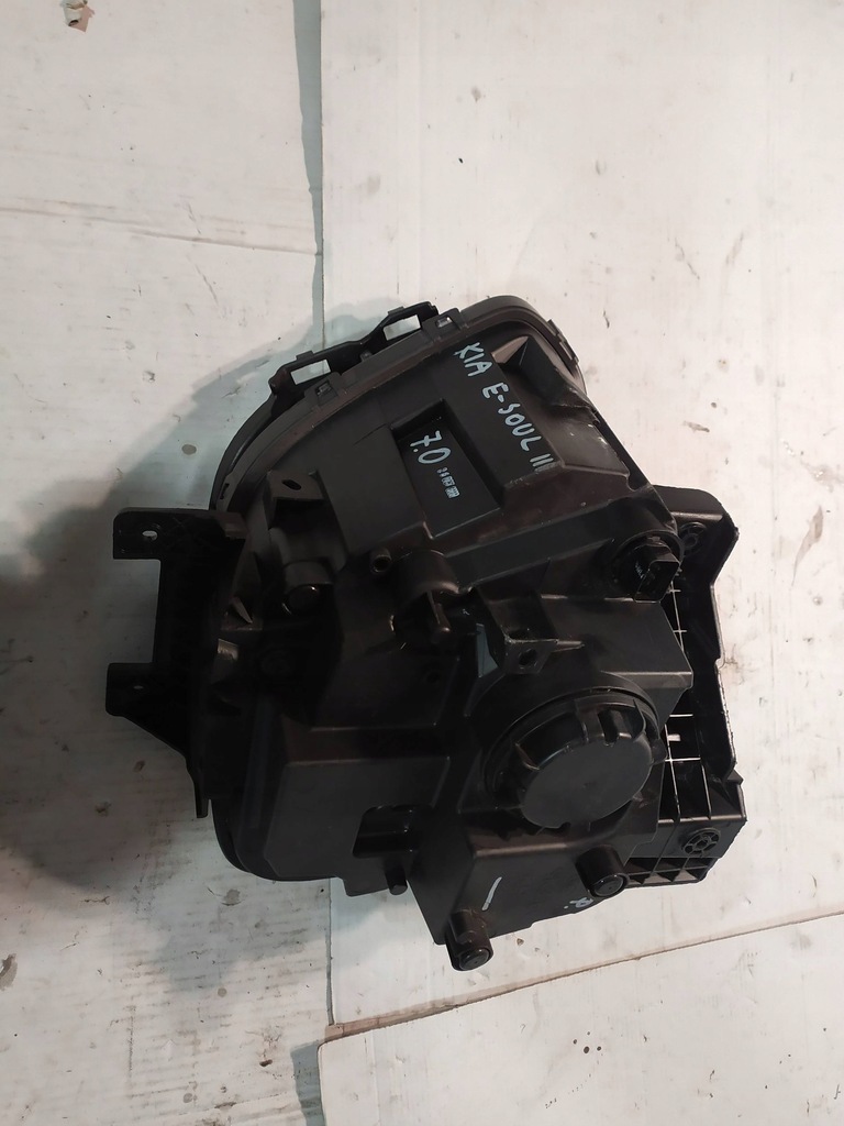 фото №9, Kia e soul лампа передня права drl led