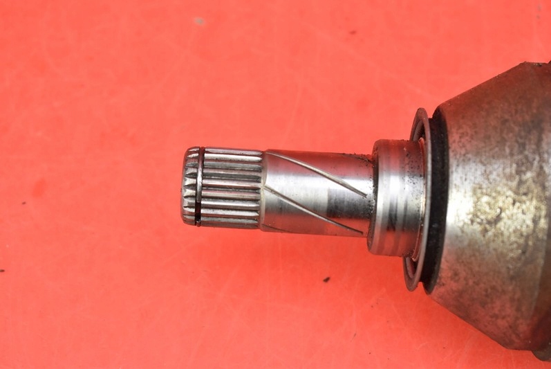 Приводной вал правая перед механическая коробка передач opel vectra c 1.6 16v 100 km рестайлинг  05-09 с Разборки