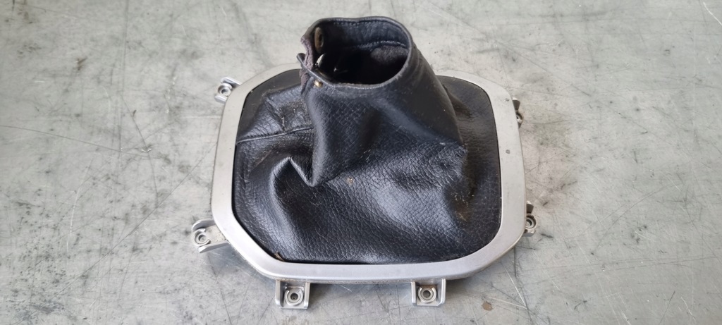 фото №2, Чехол sorento ii 2011 механическая коробка передач