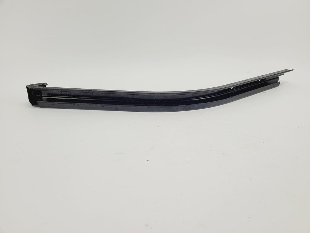 фото №1, Направляющая дверь правая нижняя peugeot partner iv