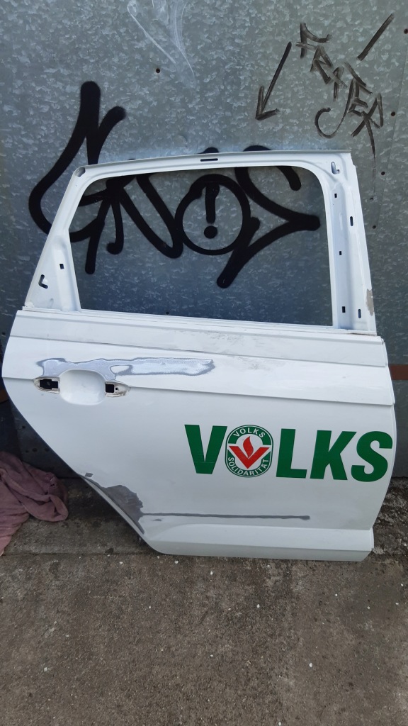 Купить Vw polo дверь правое  задняя новый model 2g4833312d