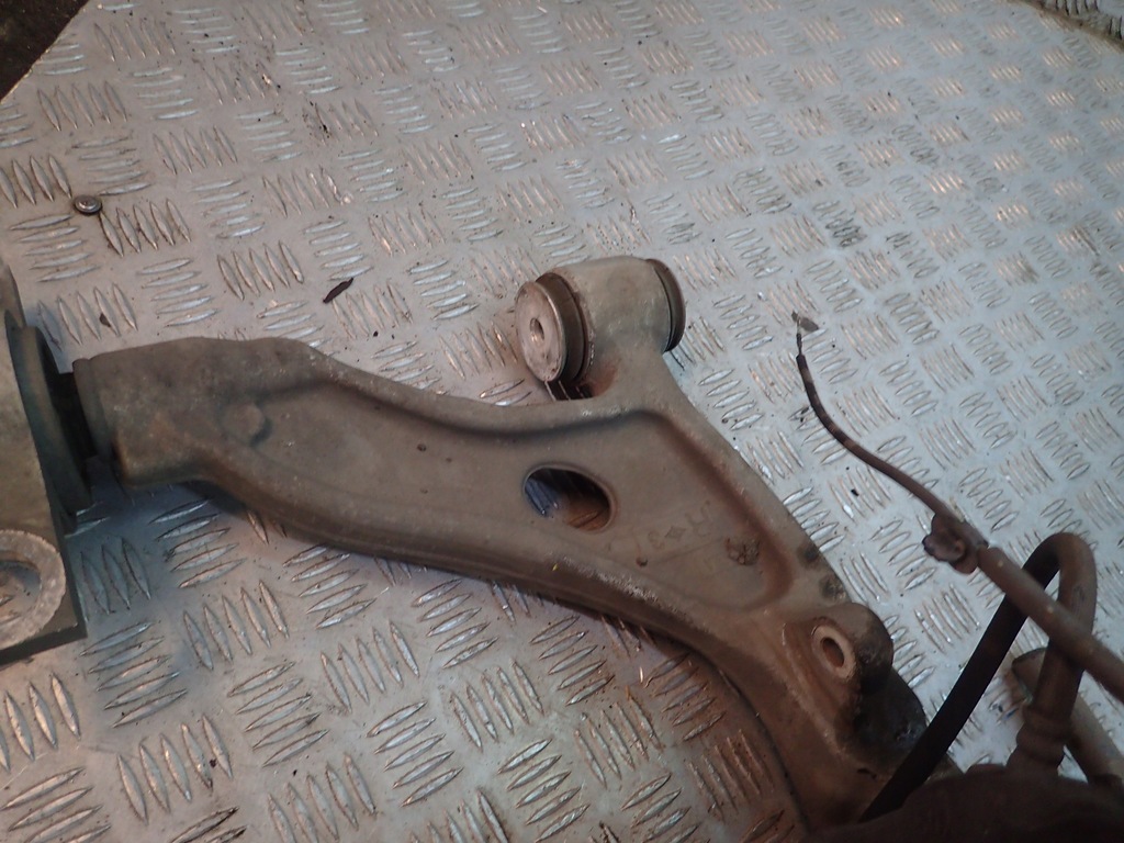 фото №5, Lexus rc 350 подвеска поворотный кулак рычаги перед передние правое n140