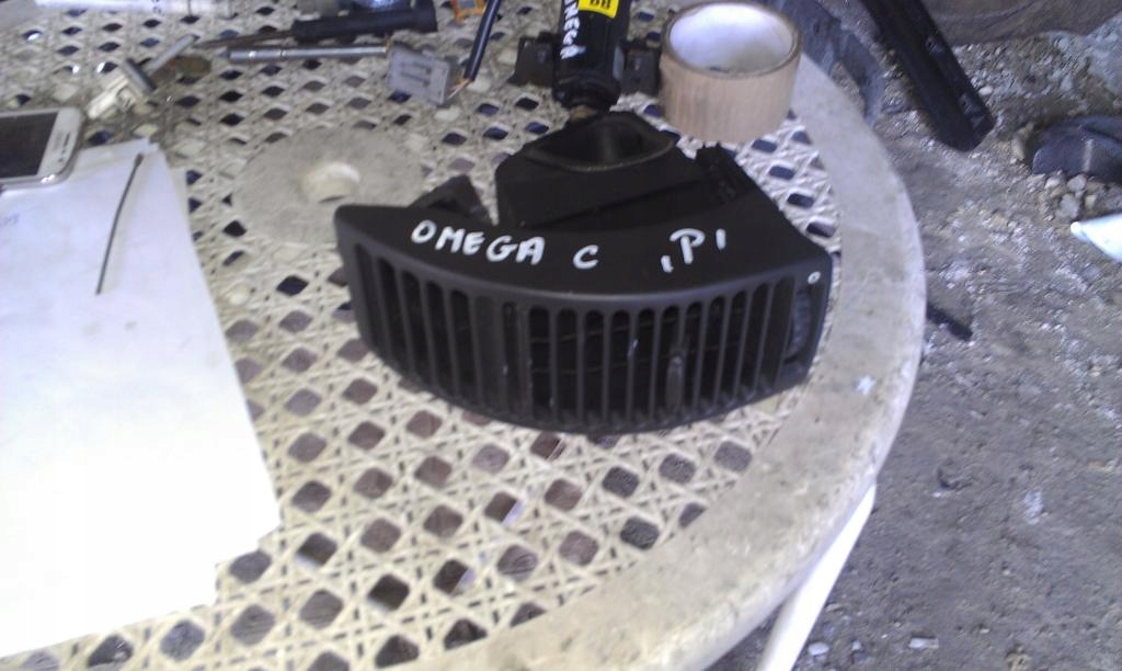 фото №1, Opel omega b fl c - решётка обдув правая