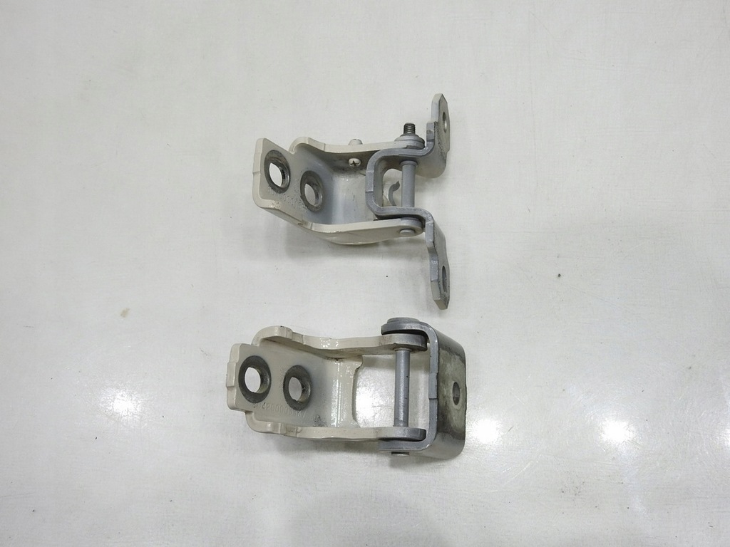 фото №3, Петля петли дверь правый задняя bixnd captur i