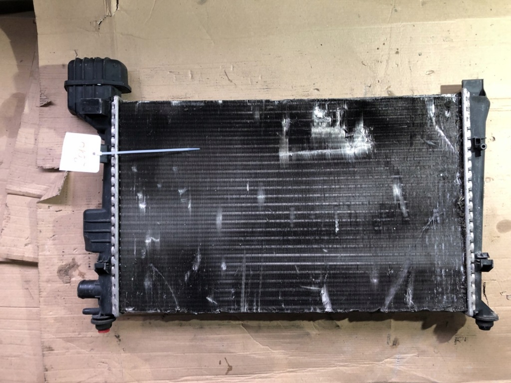 Купити Радіатор води mercedes a klasa w168 1685001102
