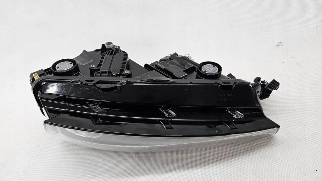 фото №11, Skoda scala лампа перед передня ліва full led