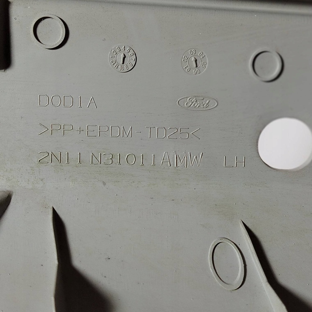 фото №5, Ford fusion 2003 защита верхний стойка / d